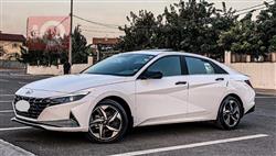 هیۆندای ئەلەنترا